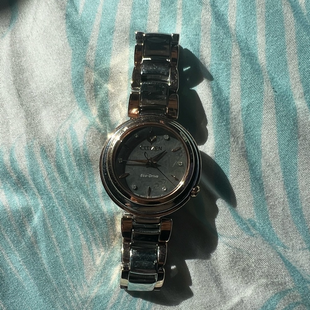 Selling Disney Frozen citizen Watch